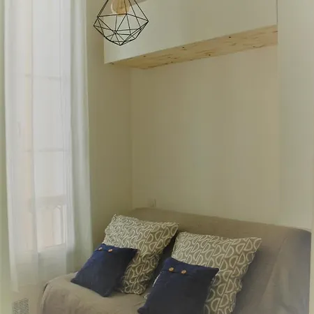 Grand Et Beau Studio Traversant Apartment Nizza